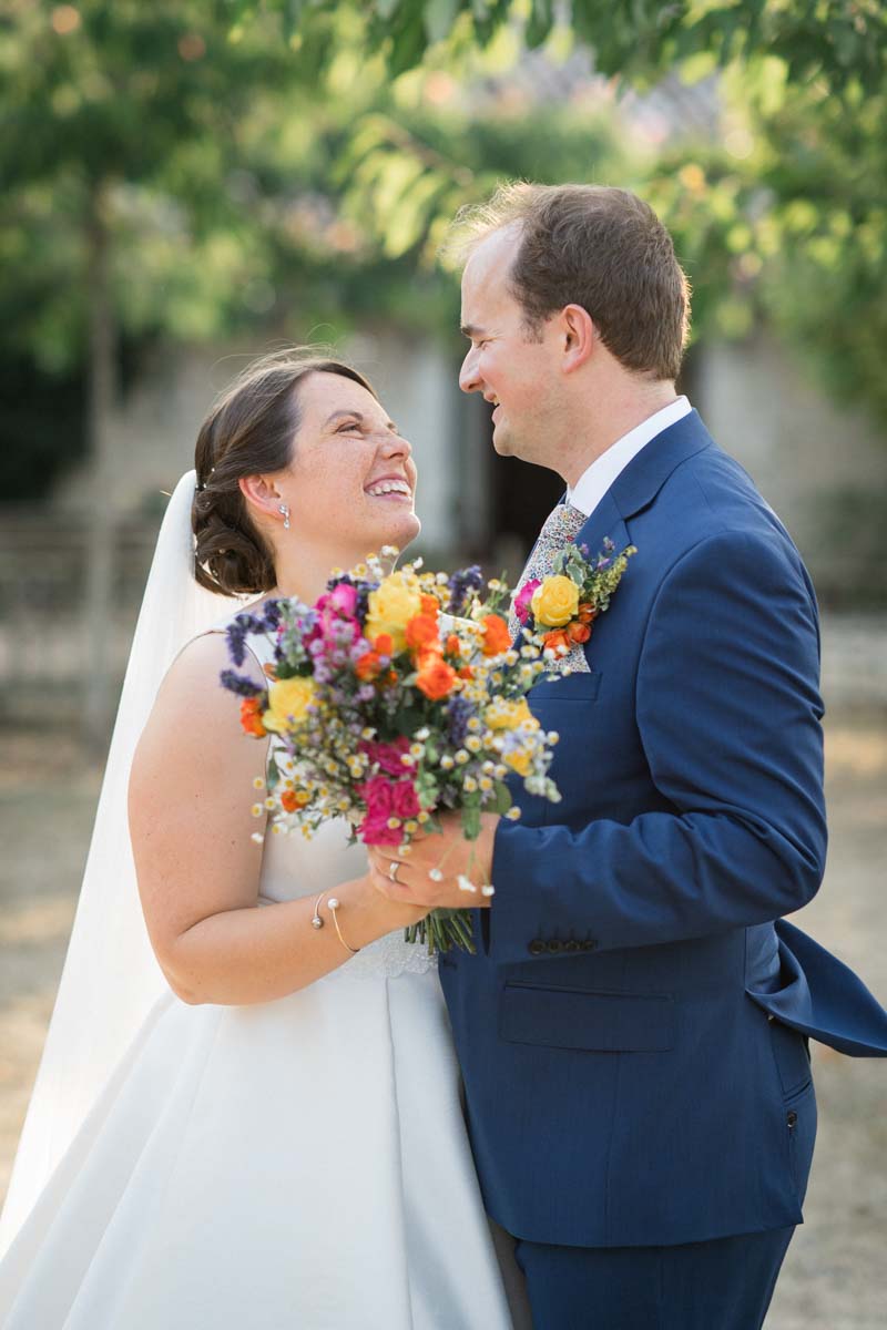séance de couple pendant un mariage en Charente