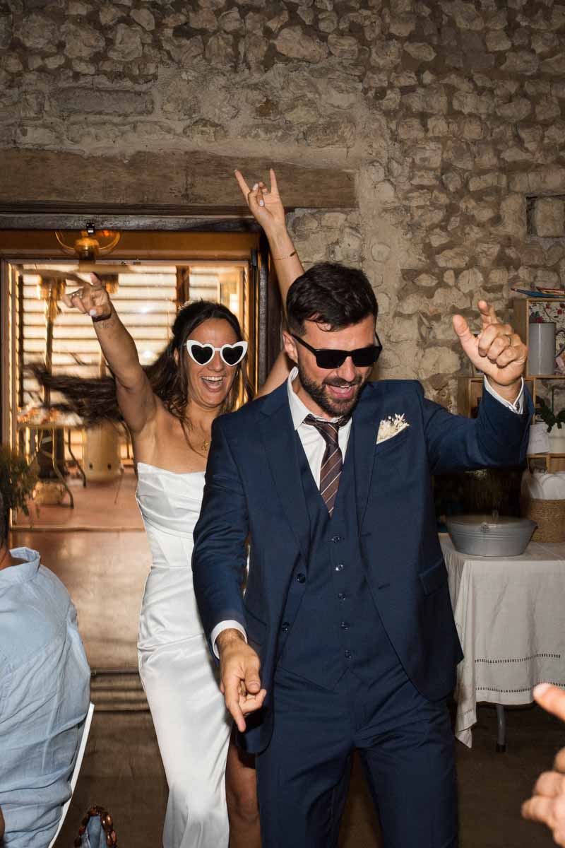 photos de soirée pendant un mariage